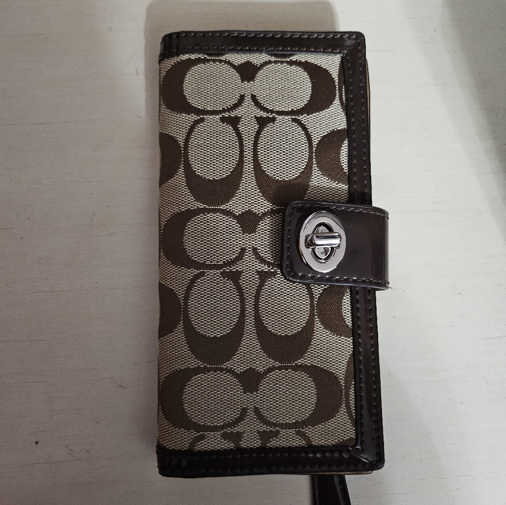 Vintage Coach Slim Wallet